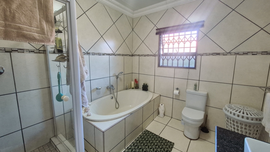 4 Bedroom Property for Sale in Baillie Park North West